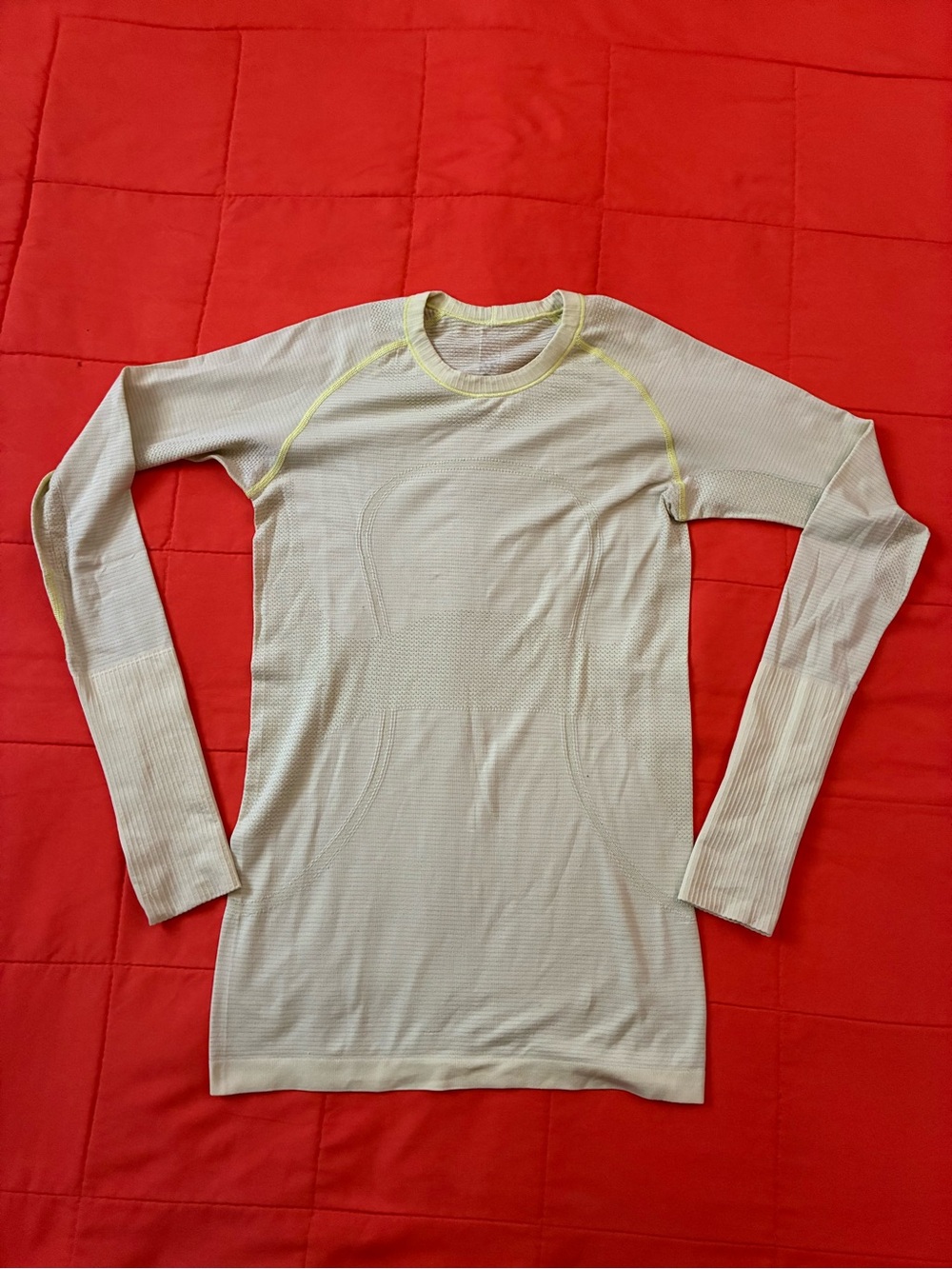 Lululemon Swiftly Shirt Womens 6 Long Sleeve Yoga Run Compression